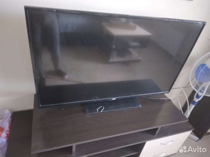 Телевизор на запчасти