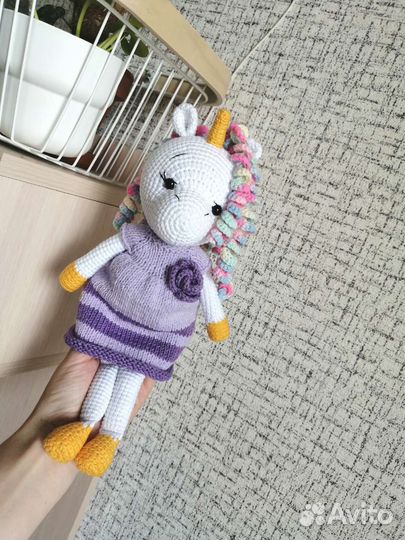 Вязанные игрушки ручной работы в наличии