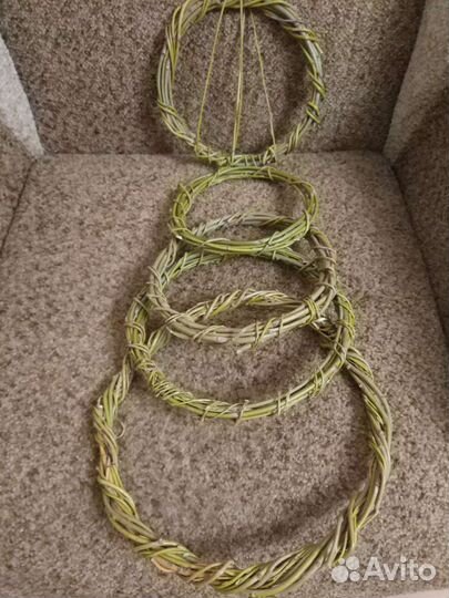 Венки из ивы