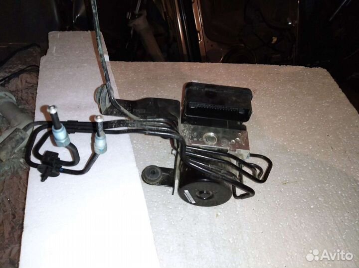 Блок ABS Ford Focus 3