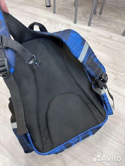 Школьный рюкзак