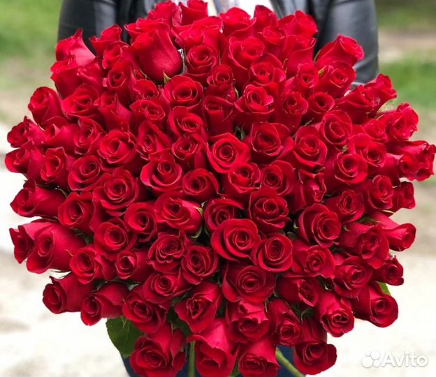 Цветы. 101 роза с доставкой в Анапе