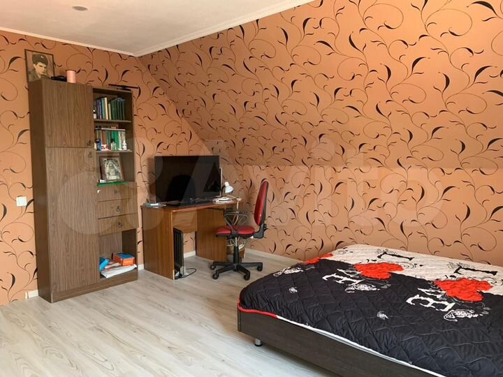 Дом 125 м² на участке 4,8 сот.