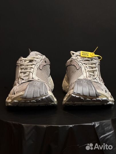 Кроссовки Balenciaga Stapler Sneaker in Beige Grey