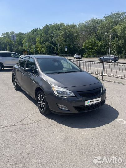 Opel Astra 1.6 AT, 2011, 232 600 км