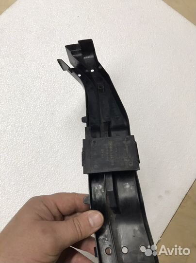 Кабель канал 1K0971615CT Passat B7