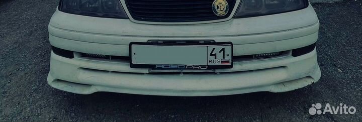 Передний бампер