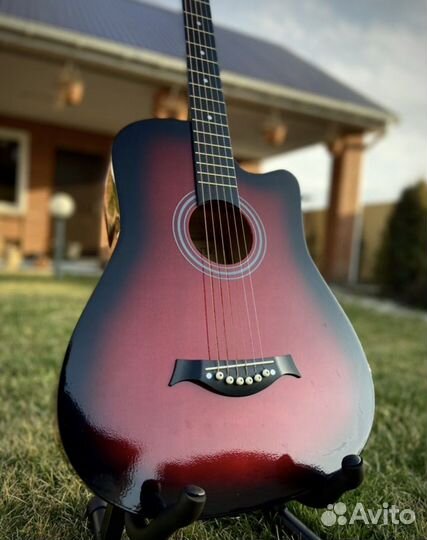 Акустическая гитара 7/8 + чехол