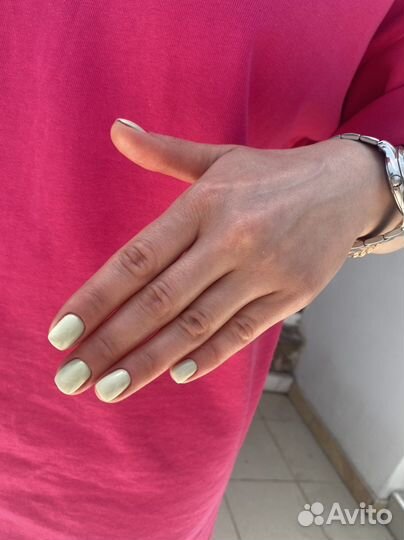 Маникюр, педикюр, архитектура бровей