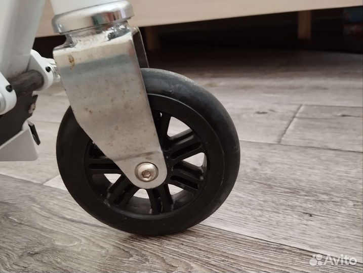 Самокат детский двухколесный бу