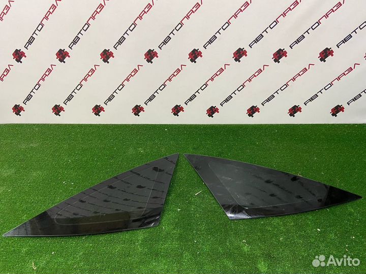 Глухое стекло Ford Focus 1 Форд Фокус