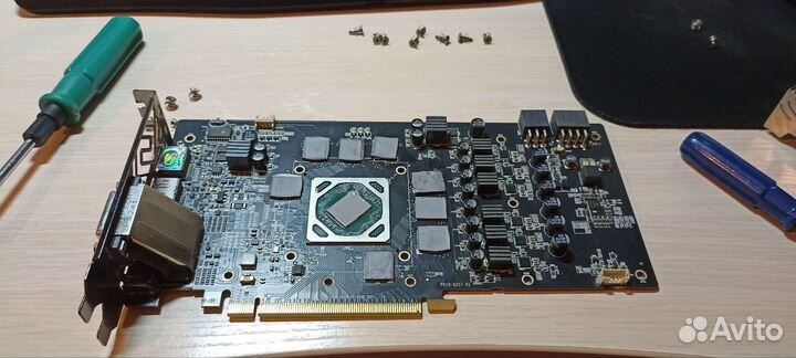 Видеокарта Sapphire RX580 4Gb gddr5 256 Bit