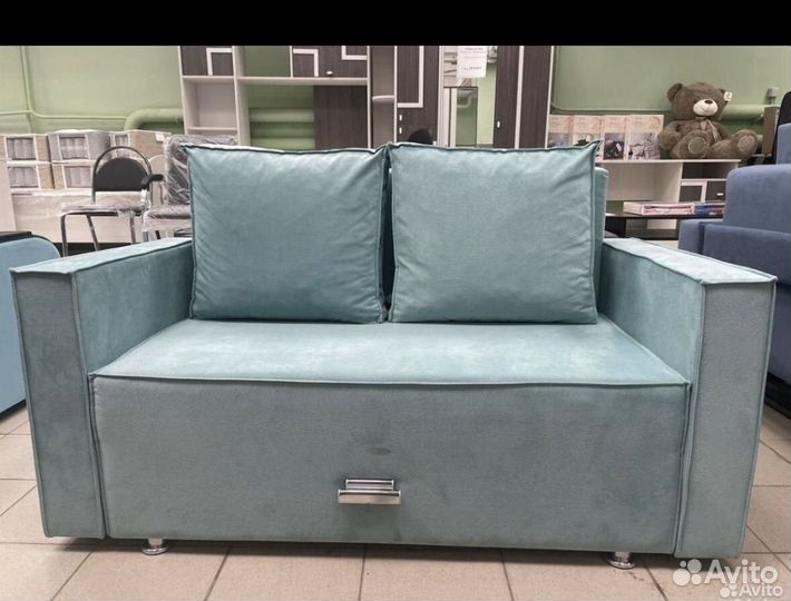 Диван чебурашка