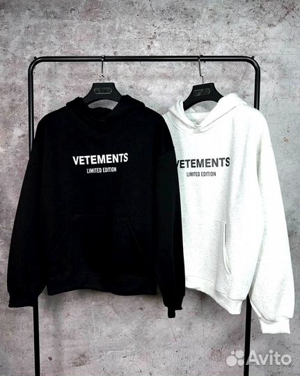 Толстовка худи Vetements с капюшоном