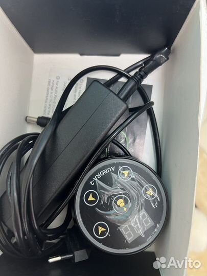 Блок питания для аппарата перманентного макияжа