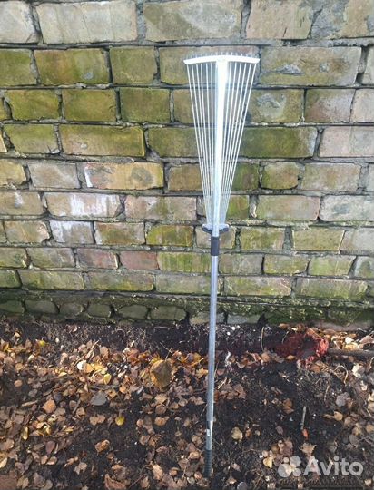 Грабли веерные садовые новые