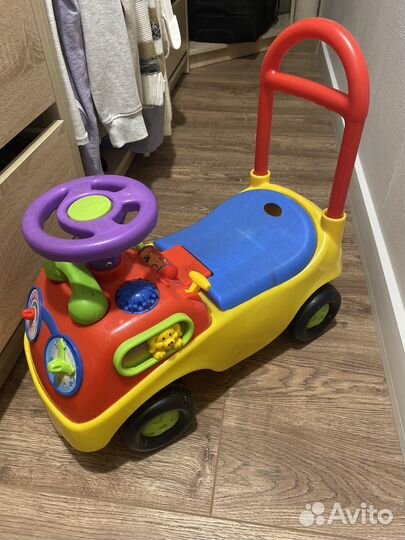 Машинка каталка толокар
