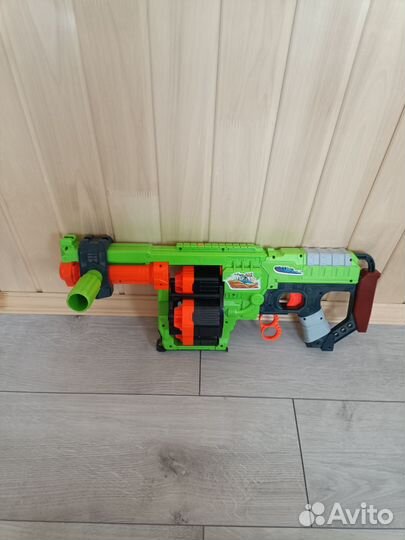 Nerf пистолеты, бластеры