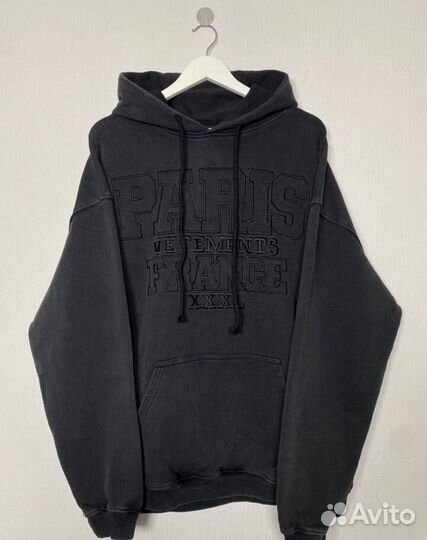 Толстовка vetements