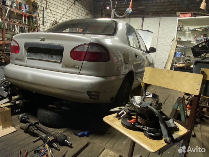 Задний бампер Lanos Daewoo