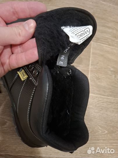 Ботинки рабочие зимние 43