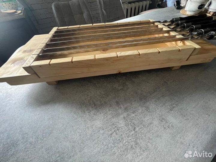 Для подачи шашлыка