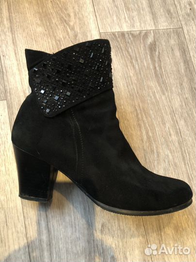 Ботильоны из натуральной замши