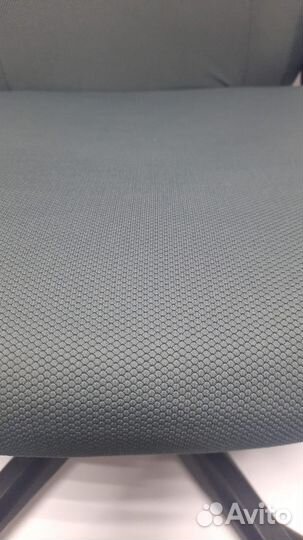 Кресло офисное компьютерное 279