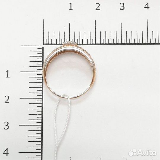 Золотое кольцо с камнем 16,5р