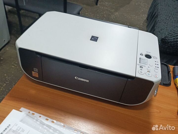 Принтер со сканером цветной.canon MP190