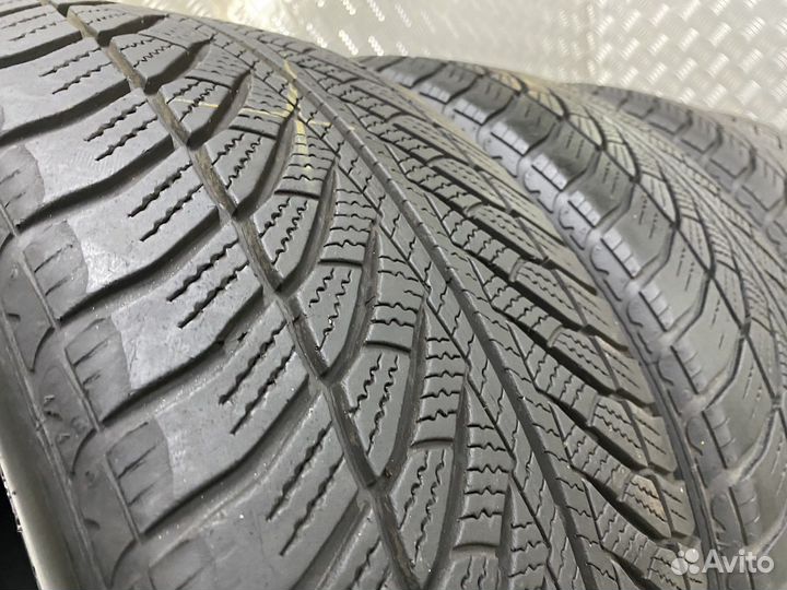 Goodyear UltraGrip 8 Performance 245/45 R19