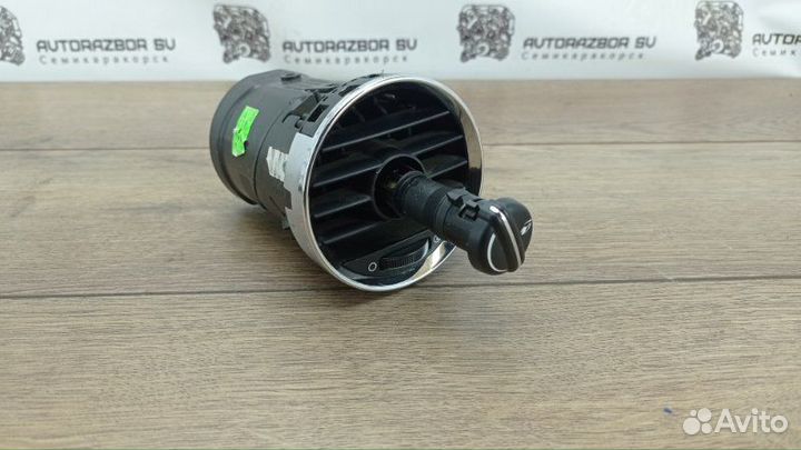 Воздуховод салона Peugeot 308 хетчбек EP6 1.6 2008