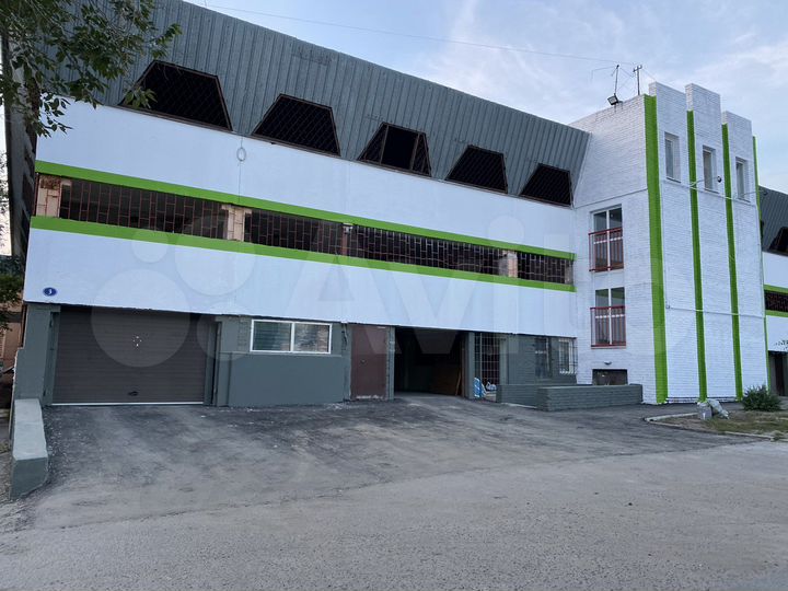 Машиноместо, 18 м²