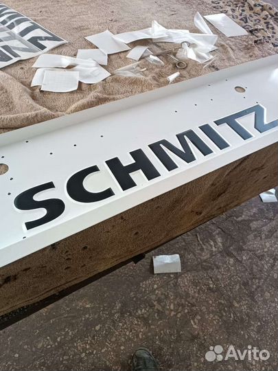 Бампер schmitz