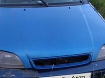 Suzuki Swift 1.3 MT, 2003, битый, 300 000 км, с пробегом, цена 50 000 руб.