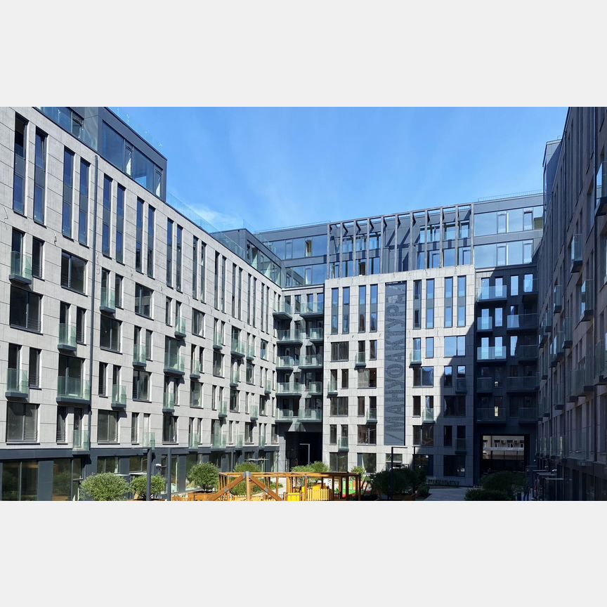 2-к. квартира, 114,3 м², 1/9 эт.
