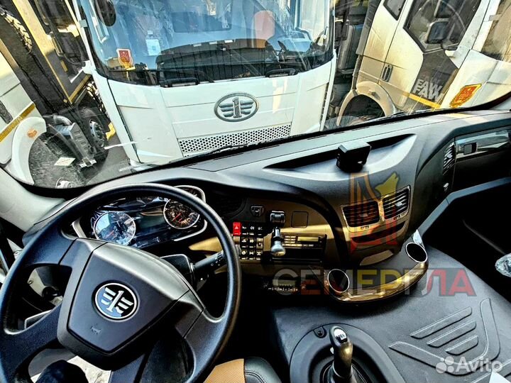 FAW J6 CA3310P66K24T4E5, 2023