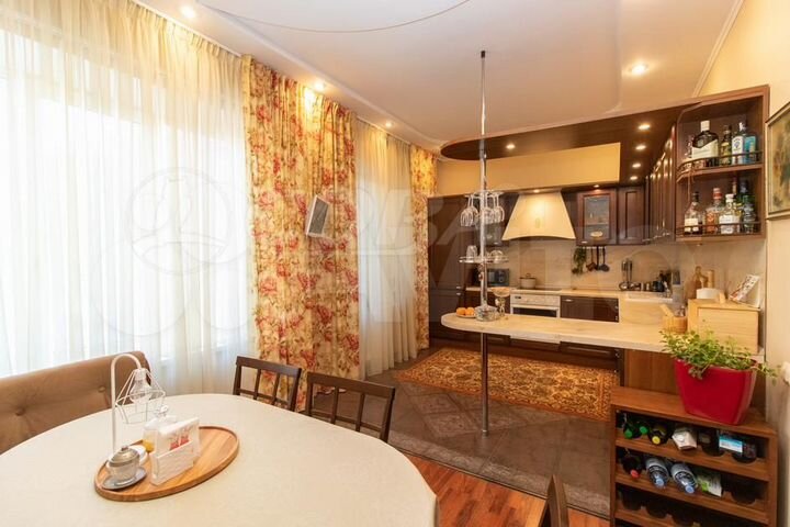 4-к. квартира, 146,1 м², 2/9 эт.