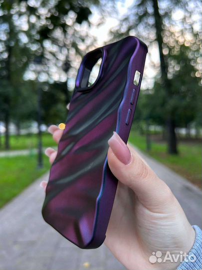 Чехол на iPhone