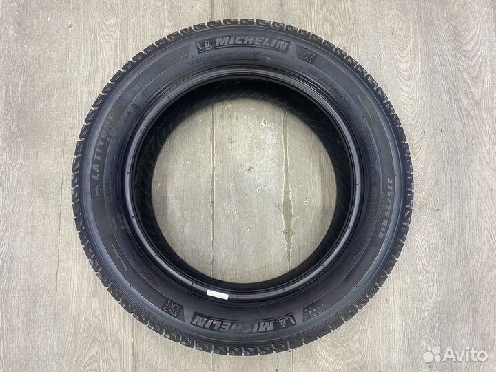 Michelin Latitude X-Ice 235/55 R18