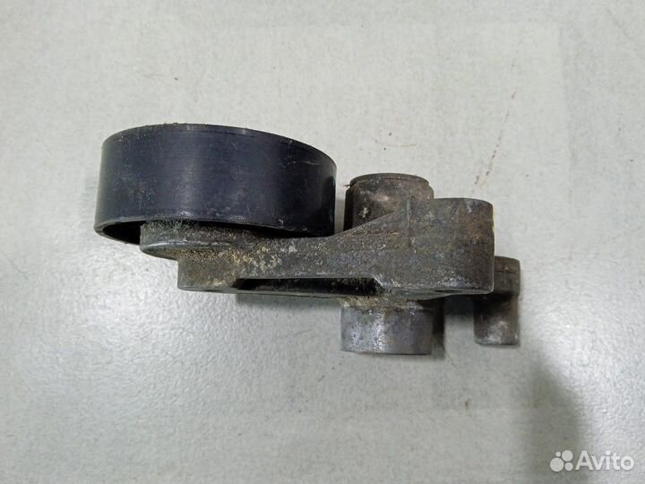 Натяжитель ремня 059145201E