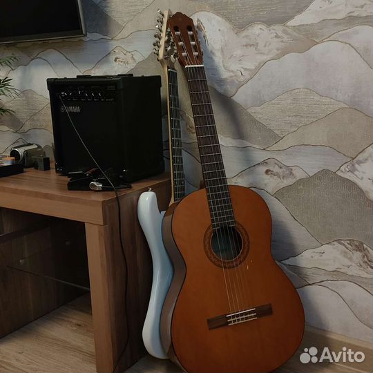 Классическая гитара yamaha c40