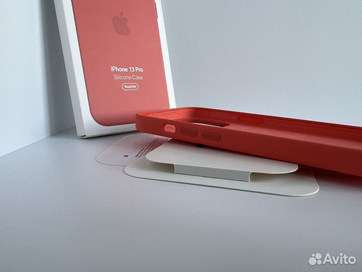 Чехол iPhone Silicone case 13 Pro (коралловый)