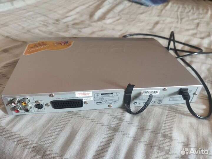 DVD плеер BBK DV312SI
