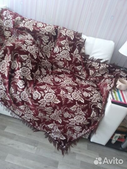 Покрывало, плед 138 на 181