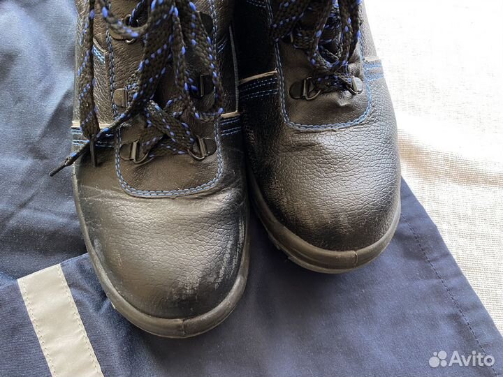 Спец одежда рабочие ботинки и брюки