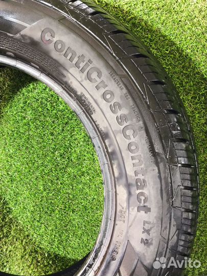 Continental ContiCrossContact LX2 215/65 R16 98H