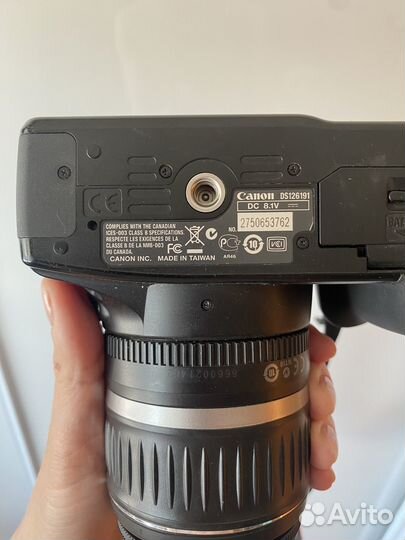 Зеркальный фотоаппарат canon EOS 1000D