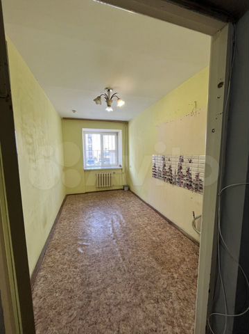 3-к. квартира, 80,5 м², 1/9 эт.