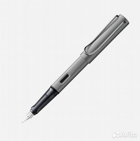 Перьевая ручка lamy
